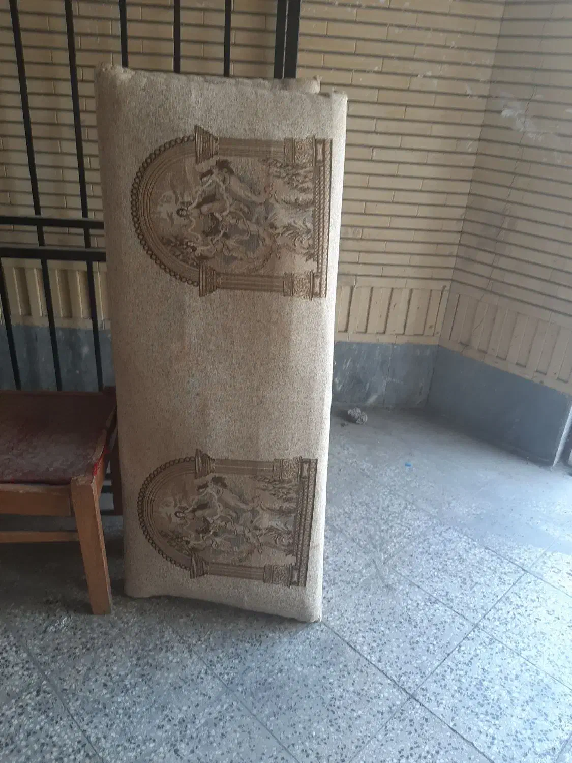 پشتی|پشتی|شاهرود, |دیوار