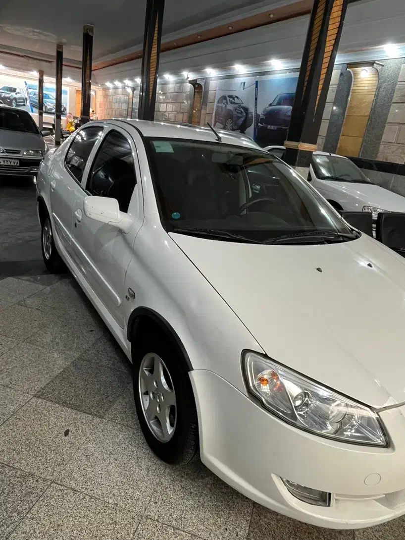 رانا مدل ۹۶ سفید|خودرو سواری و وانت|کرج, گوهردشت|دیوار