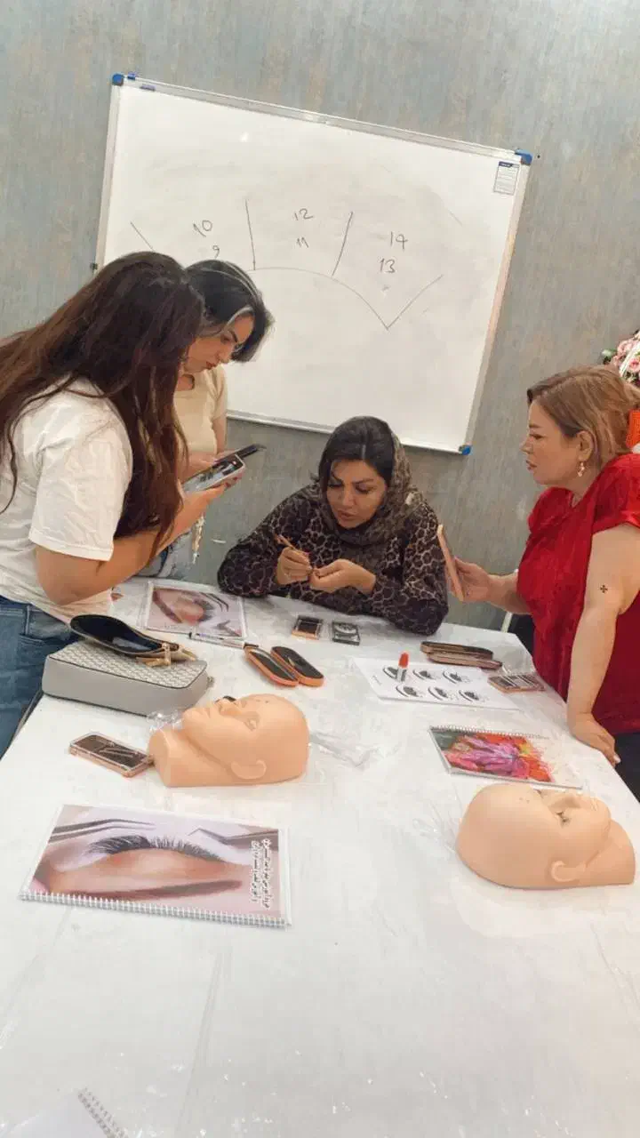 آموزش اکستنشن مژه|خدمات آموزشی|تبریز, |دیوار