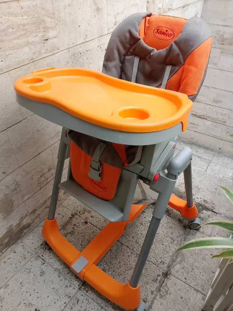 صندلی غذای کودک|اسباب و اثاث بچه|ری, دیلمان|دیوار