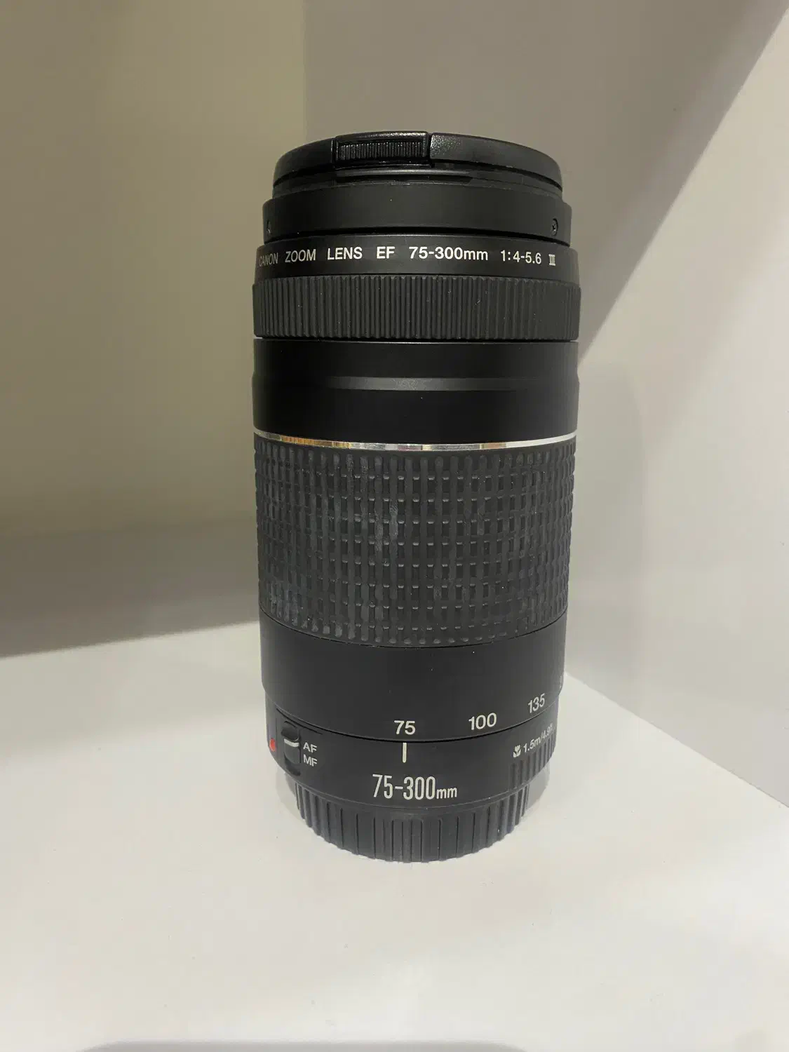 لنز ۷۵/۳۰۰ زیگما|دوربین عکاسی و فیلم‌برداری|شیراز, معالی‌آباد|دیوار