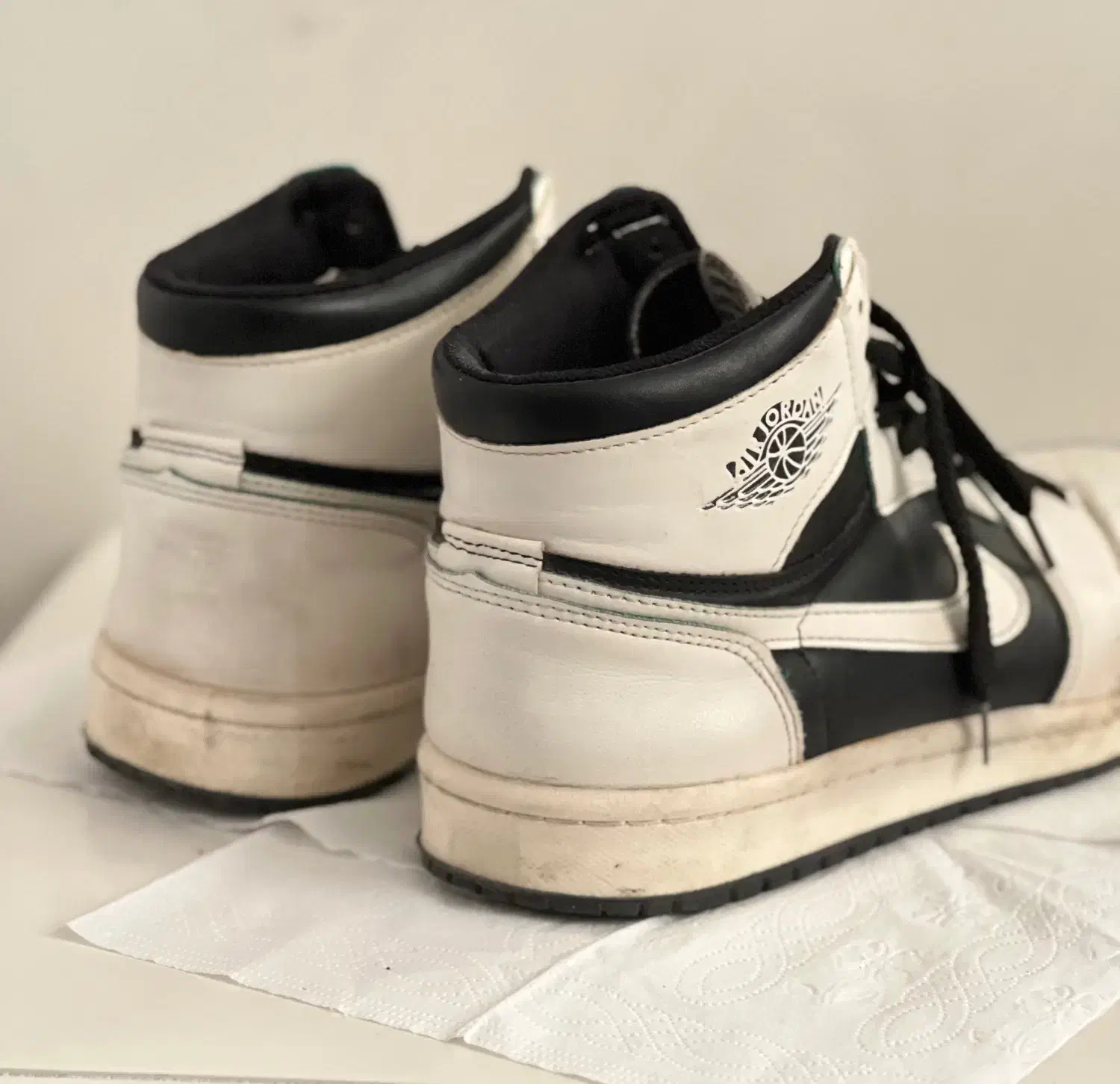 کتونی جردن نایک سایر۴۱،۴۲|کیف، کفش، کمربند|پاکدشت, حصار امیر|دیوار