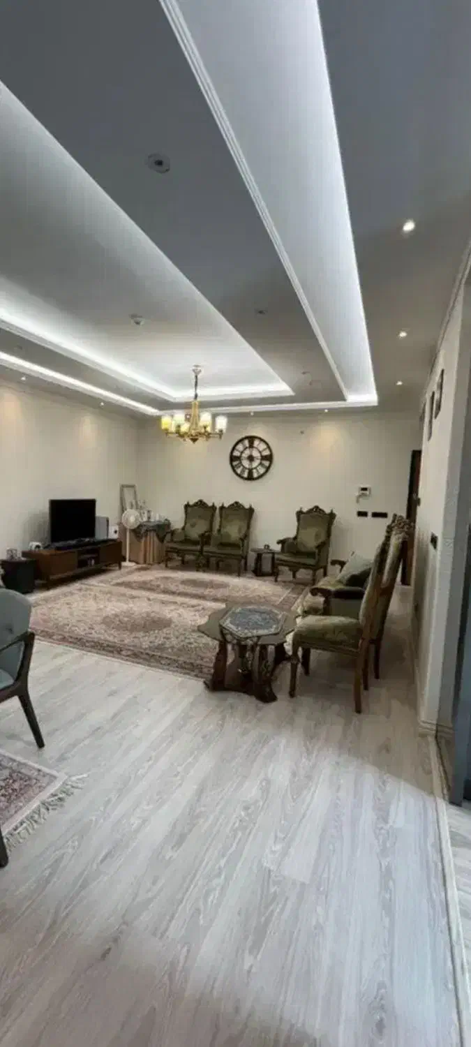 آپارتمان ۱۱۵متری۲خواب نوساز مجتمع men