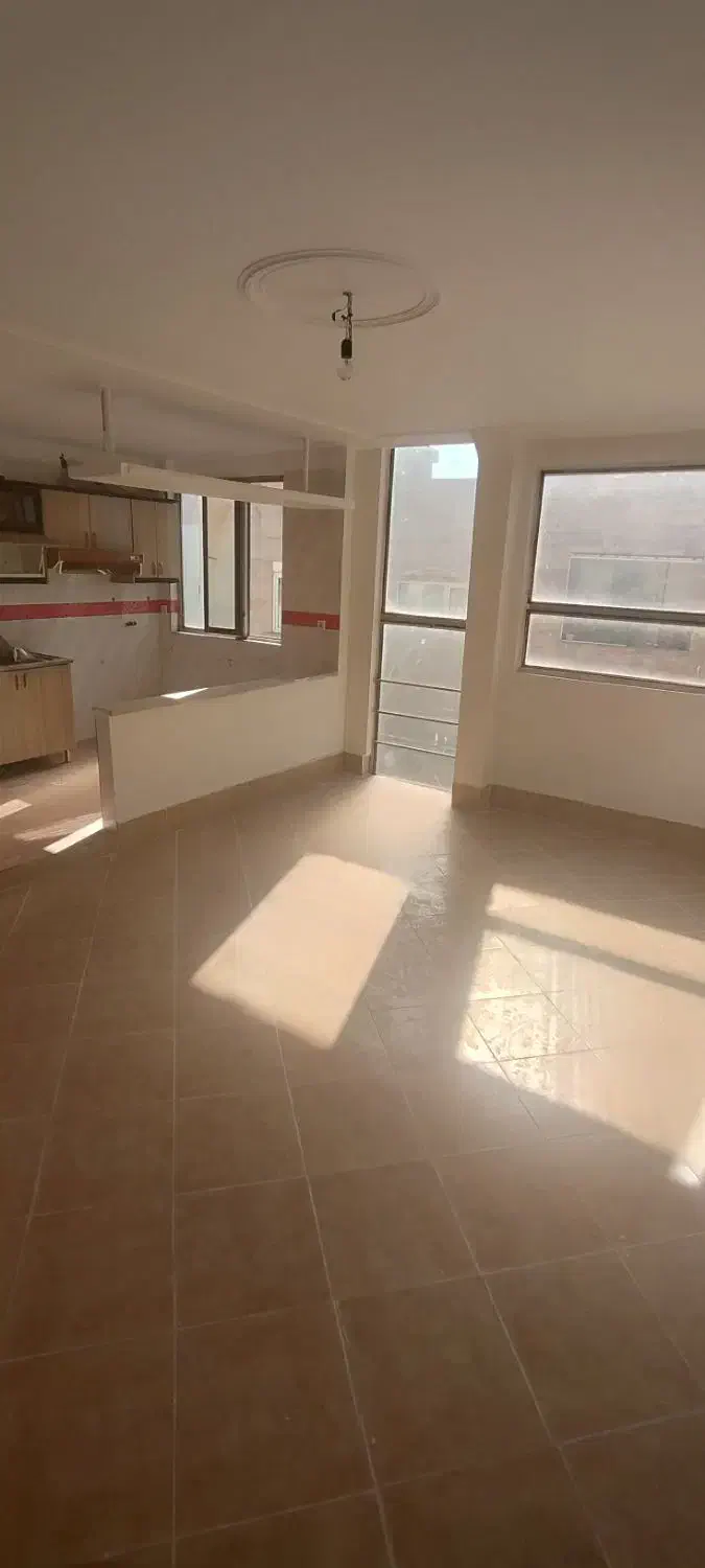 طبقه چهارم/انقلاب ۲۹/آسانسور/املاک امپراطور شکیبا|اجارهٔ آپارتمان|سبزوار, قصبه اب یمین|دیوار