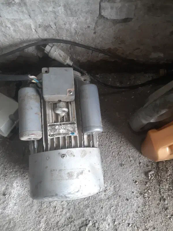 خرید فروش بالابرساختمانی دست دوم .. تعمیر سرویس|مصالح و تجهیزات ساختمان|اهواز, کوی علوی|دیوار