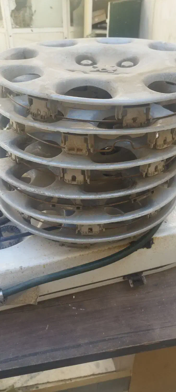 6عدد قالپاق پژو|قطعات یدکی و لوازم جانبی|اصفهان, خواجو|دیوار