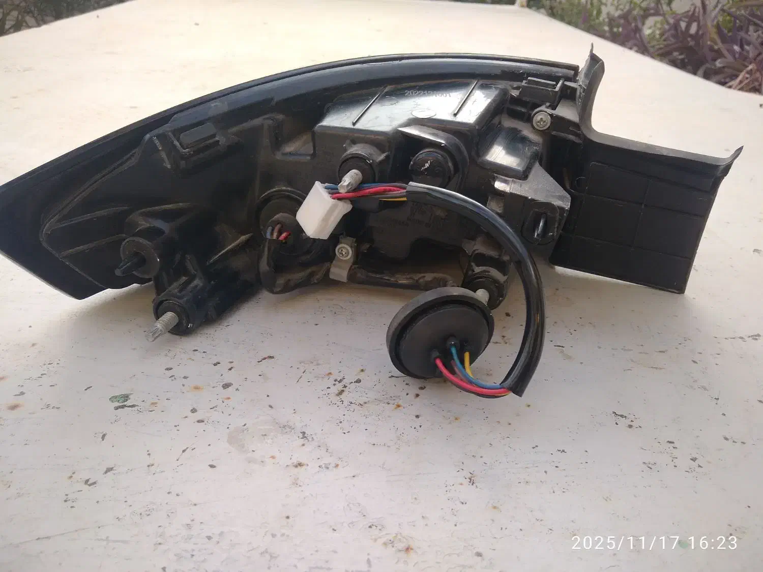 چراغ عقب  ریسپکت پرایم|قطعات یدکی و لوازم جانبی|فسا, |دیوار