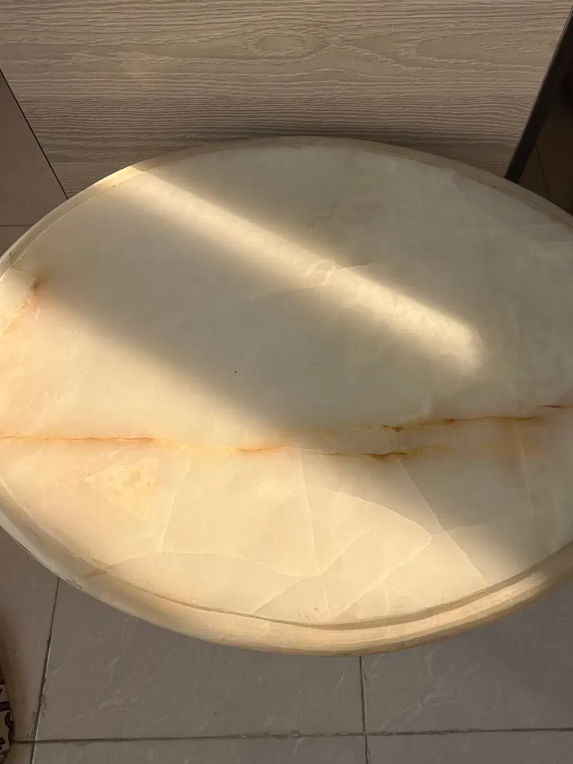 میز برنجی با صفحه سنگ|مبلمان خانگی و میز عسلی|تهران, مینای شمالی (مخبر)|دیوار