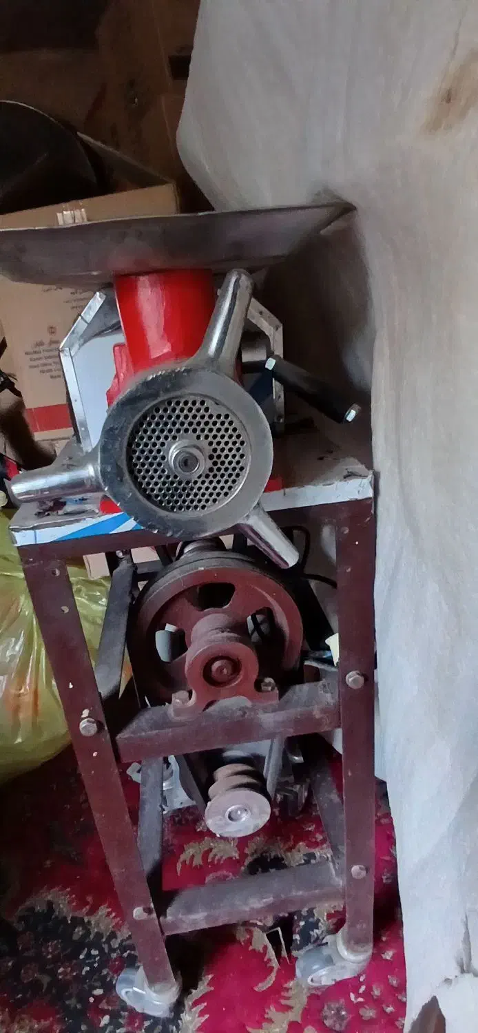 چرخ گوشت صنعتی در حدنو|فروشگاه و مغازه|جوانرود, |دیوار