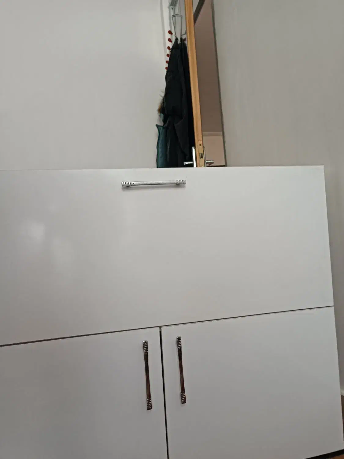 ابچکان|آب‌چکان و نظم‌دهنده ظروف|هریس, |دیوار