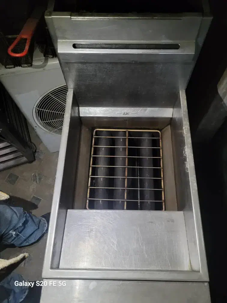 فروش لوازم اشپزخانه فست فود|کافیشاپ و رستوران|بروجرد, |دیوار