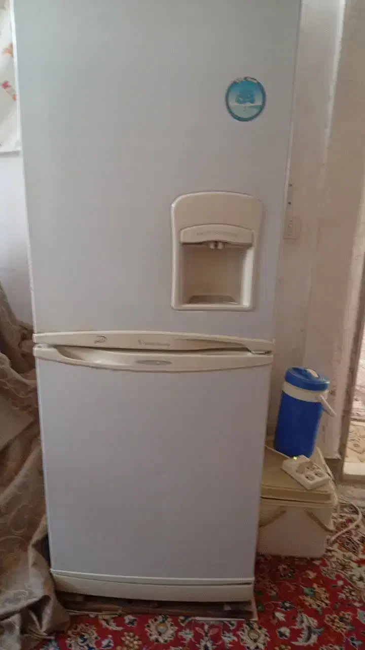 یخچال فریزر|یخچال و فریزر|آران و بیدگل, |دیوار