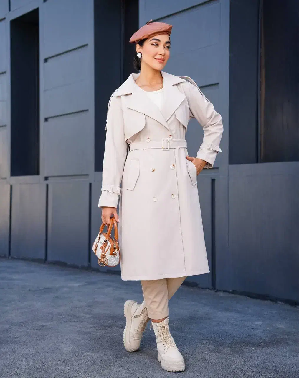 بارونی سانتانا ابگریز آستردا فقط ۲۲۹۰ قد ۱۱۰|لباس|تهران, امام زاده حسن|دیوار