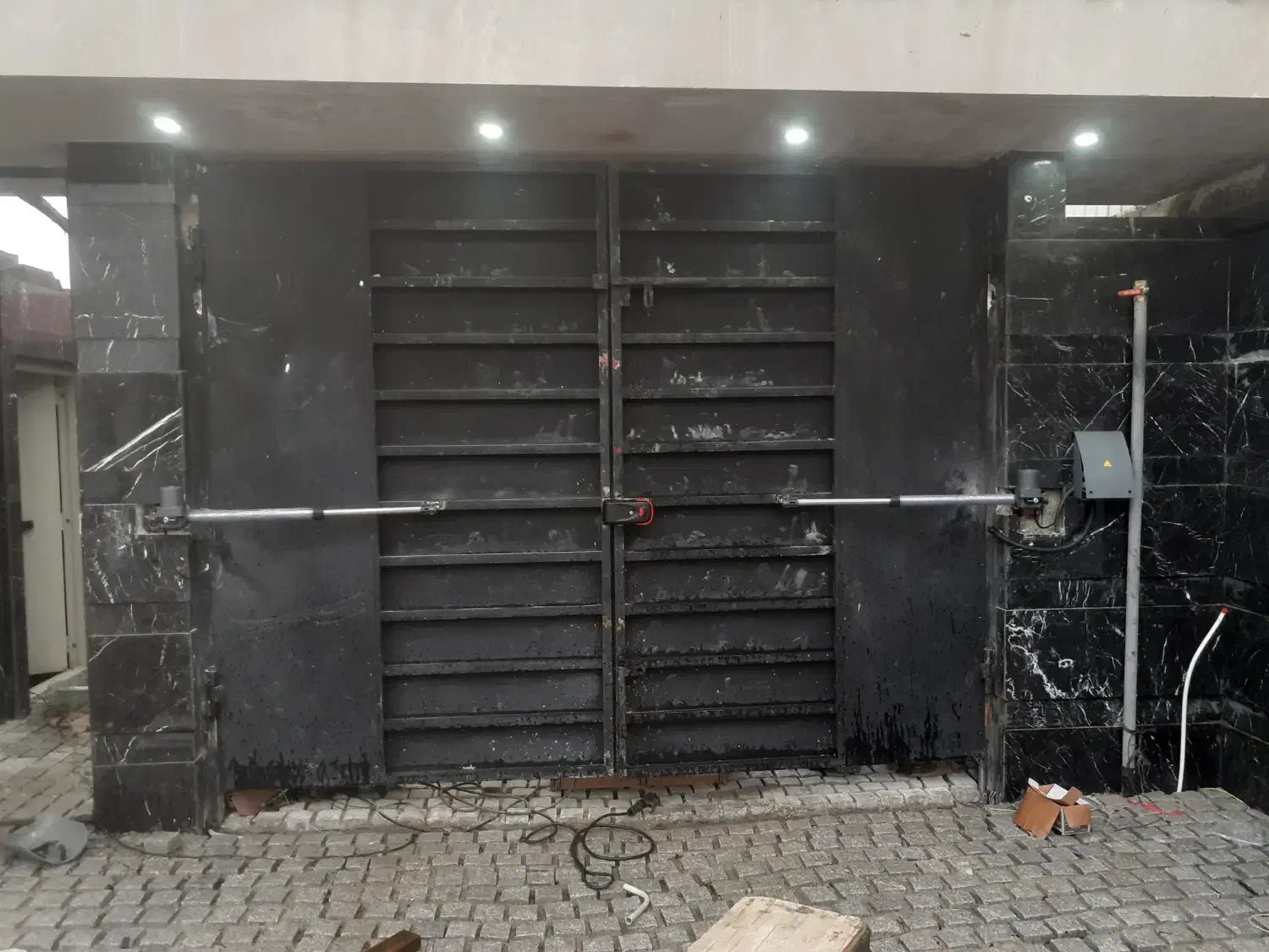 جک پارکینگی سیماران سوزوکی میلان|خدمات پیشه و مهارت|هشتگرد, شهرک اداری|دیوار