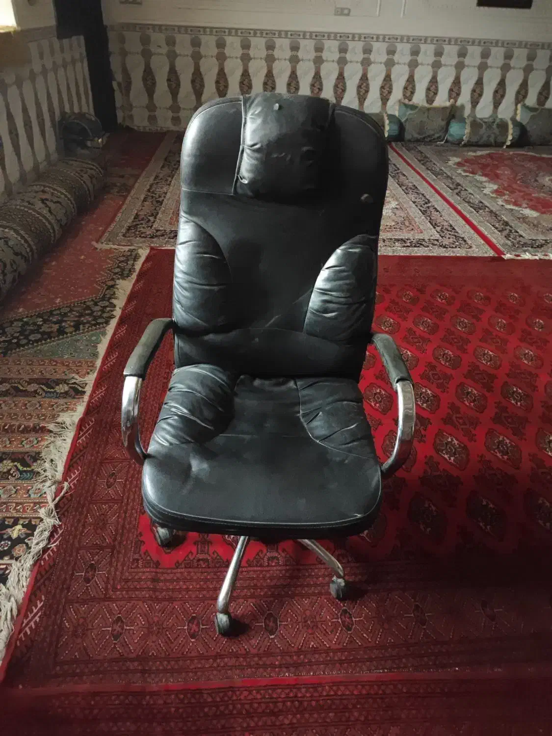 صندلی ریاست قیمت مناسب|صندلی و نیمکت|زاهدان, |دیوار