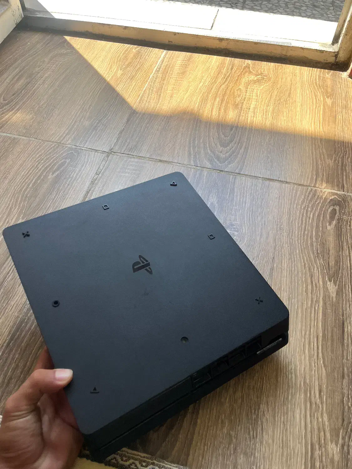 PS4 slim|کنسول، بازی ویدئویی و آنلاین|ساری, |دیوار