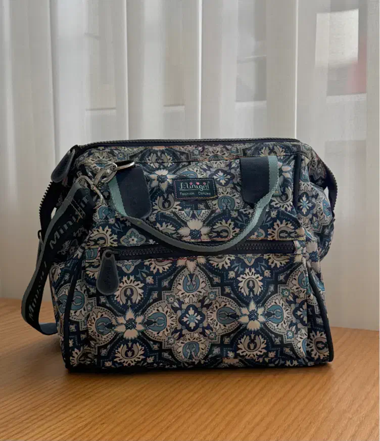 کیف وارداتی برند کاملا نو|کیف، کفش، کمربند|قزوین, |دیوار