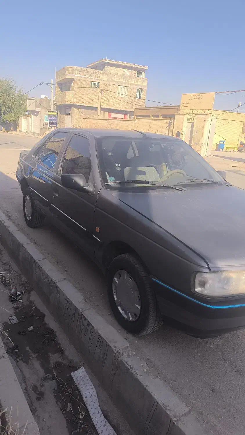 پژو 405 جی ال ایکس (GLX)، مدل ۱۳۹۰|خودرو سواری و وانت|شیراز, بید زرد|دیوار