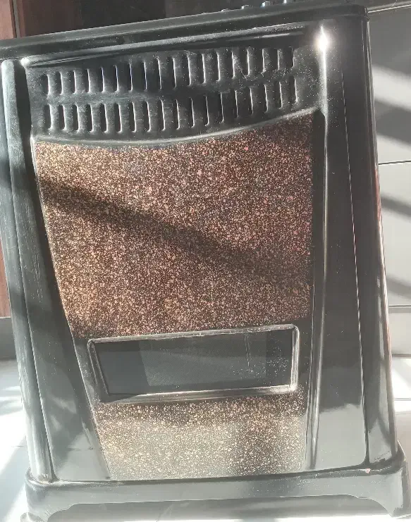 بخاری در حد نو و کم کارکرد|بخاری، هیتر، شومینه|لاهیجان, بازکیاگوراب|دیوار