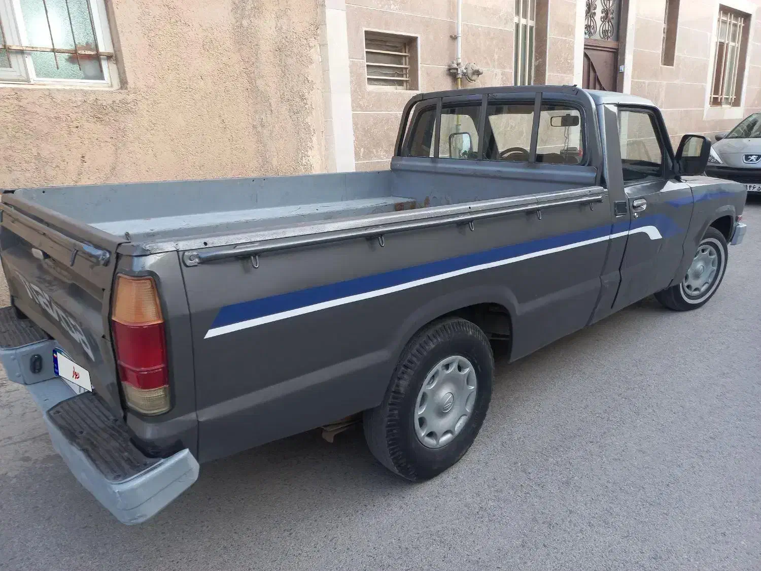 تویوتا ۱۹۸۳|خودرو سواری و وانت|گلپایگان, |دیوار