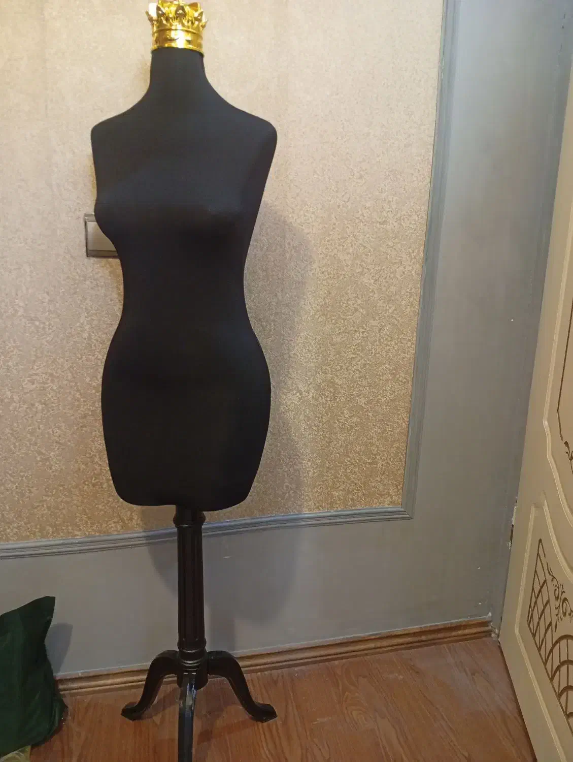 مانکن|فروشگاه و مغازه|پارس‌آباد, |دیوار