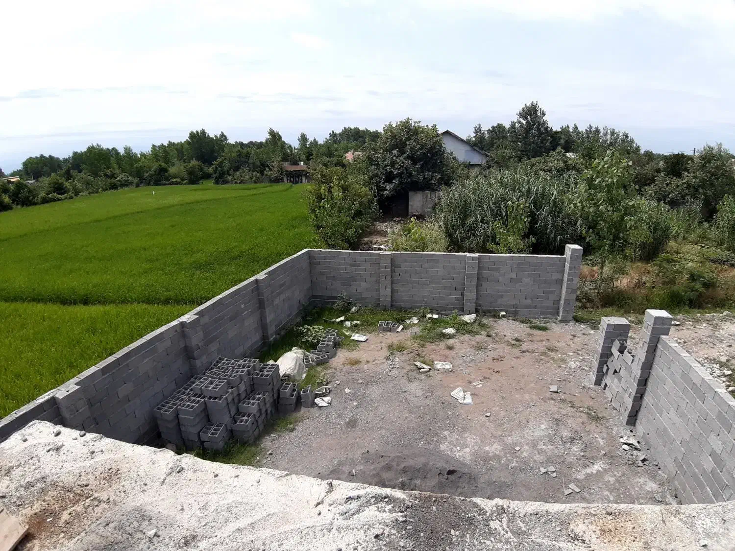 دیوار چینی بلوک واجر|خدمات پیشه و مهارت|کیاشهر, |دیوار