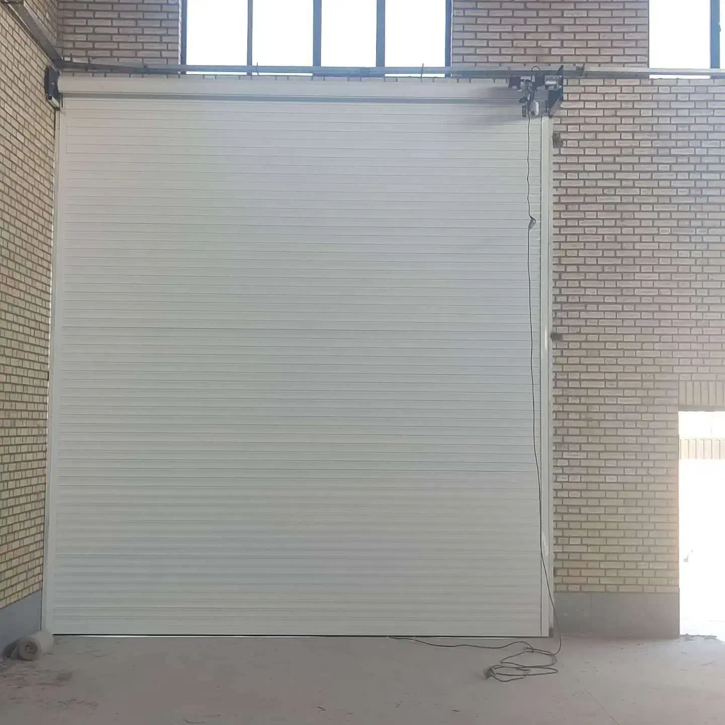 کرکره برقی اتوماتیک/سفید+پلی کربنات شفاف 8615|خدمات پیشه و مهارت|کرمانشاه, |دیوار