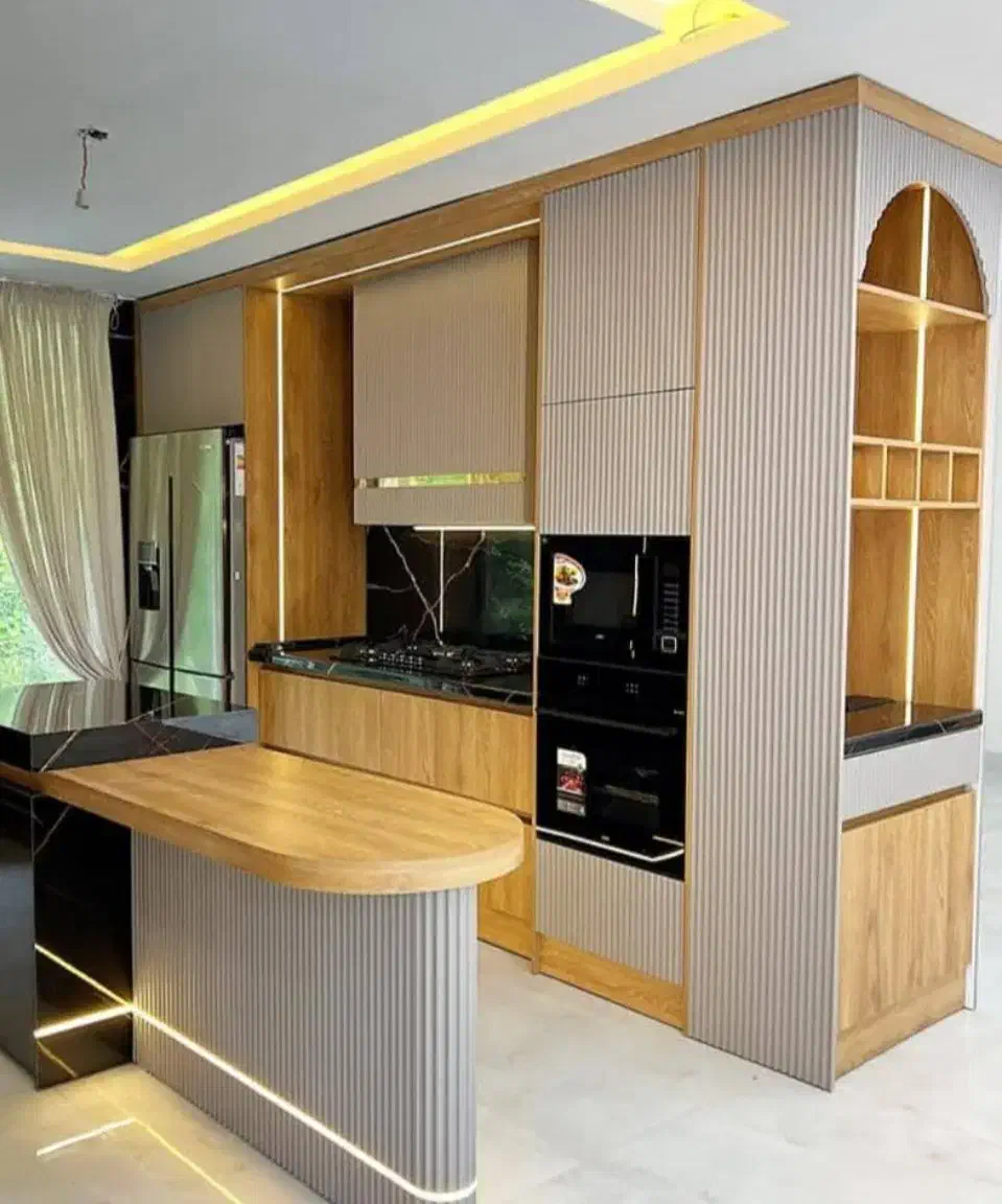 بازسازی و تجهیز|خدمات پیشه و مهارت|صدرا-فارس, فاز ۱|دیوار