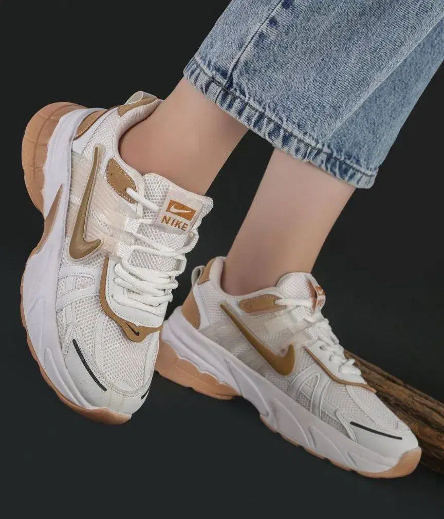 کتونی به قیمت فاکتور به فروش میرسد|کیف، کفش، کمربند|کوهدشت, |دیوار