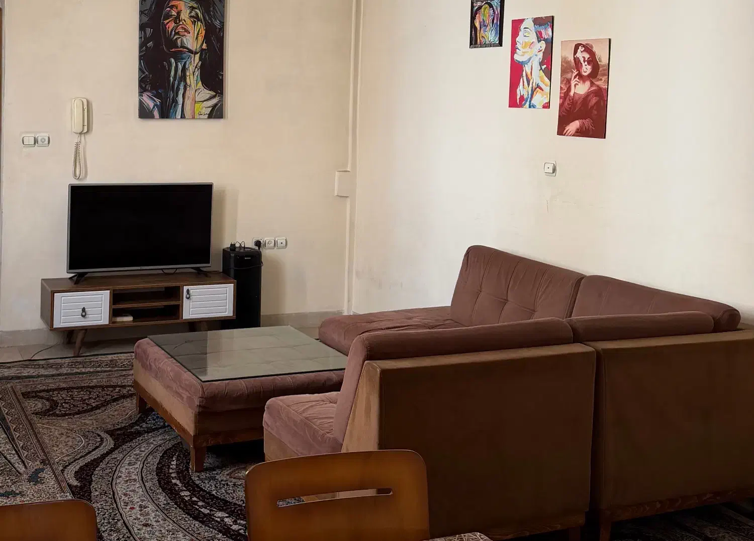 مبل|مبلمان خانگی و میز عسلی|تهران, تولید دارو|دیوار