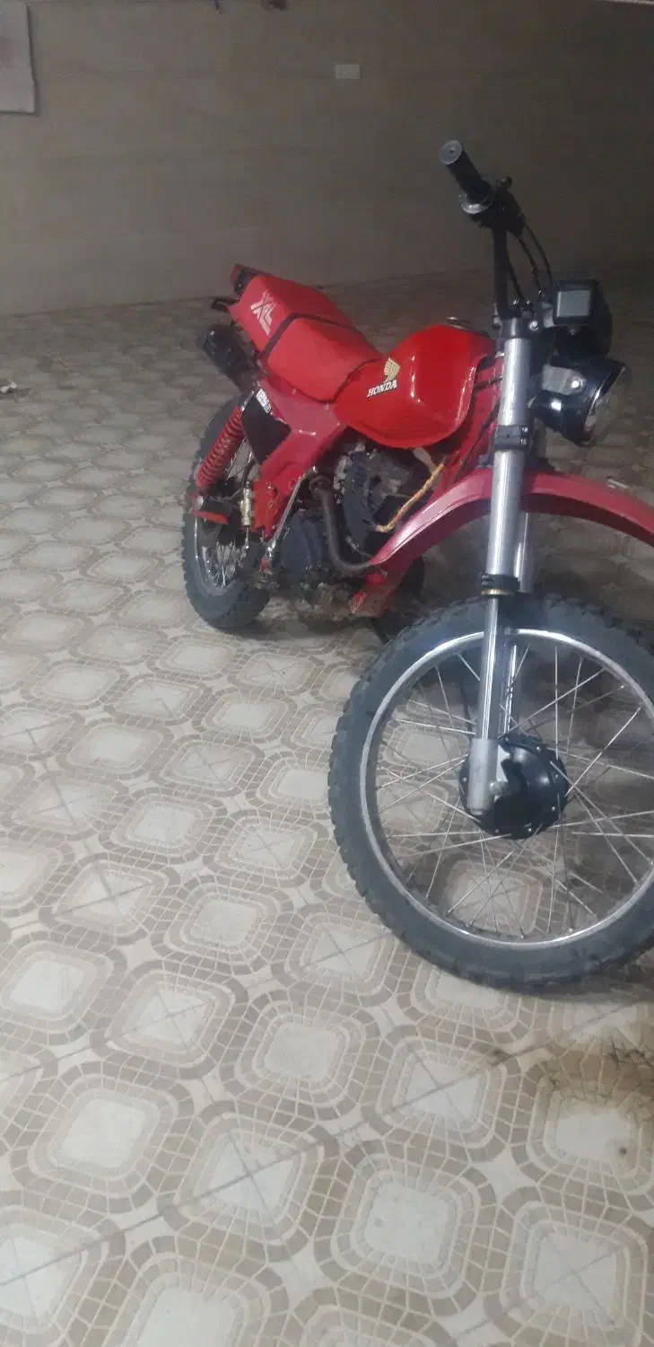 تریل XL ژاپنی معاوضه هم میکنم|موتورسیکلت|کویرات, |دیوار