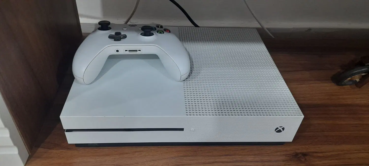 Xbox one s|کنسول، بازی ویدئویی و آنلاین|بندرعباس, |دیوار