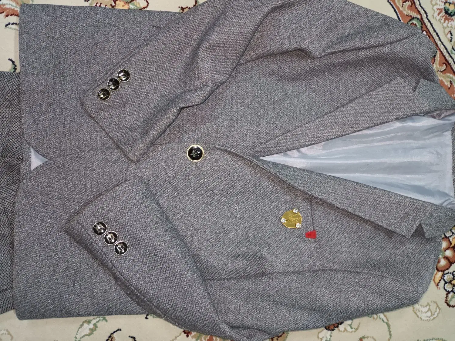 کت وشلوار اسپرت مناسب سن ۵تا۷ سال|کفش و لباس بچه|مشهد, توس (بلوار توس)|دیوار