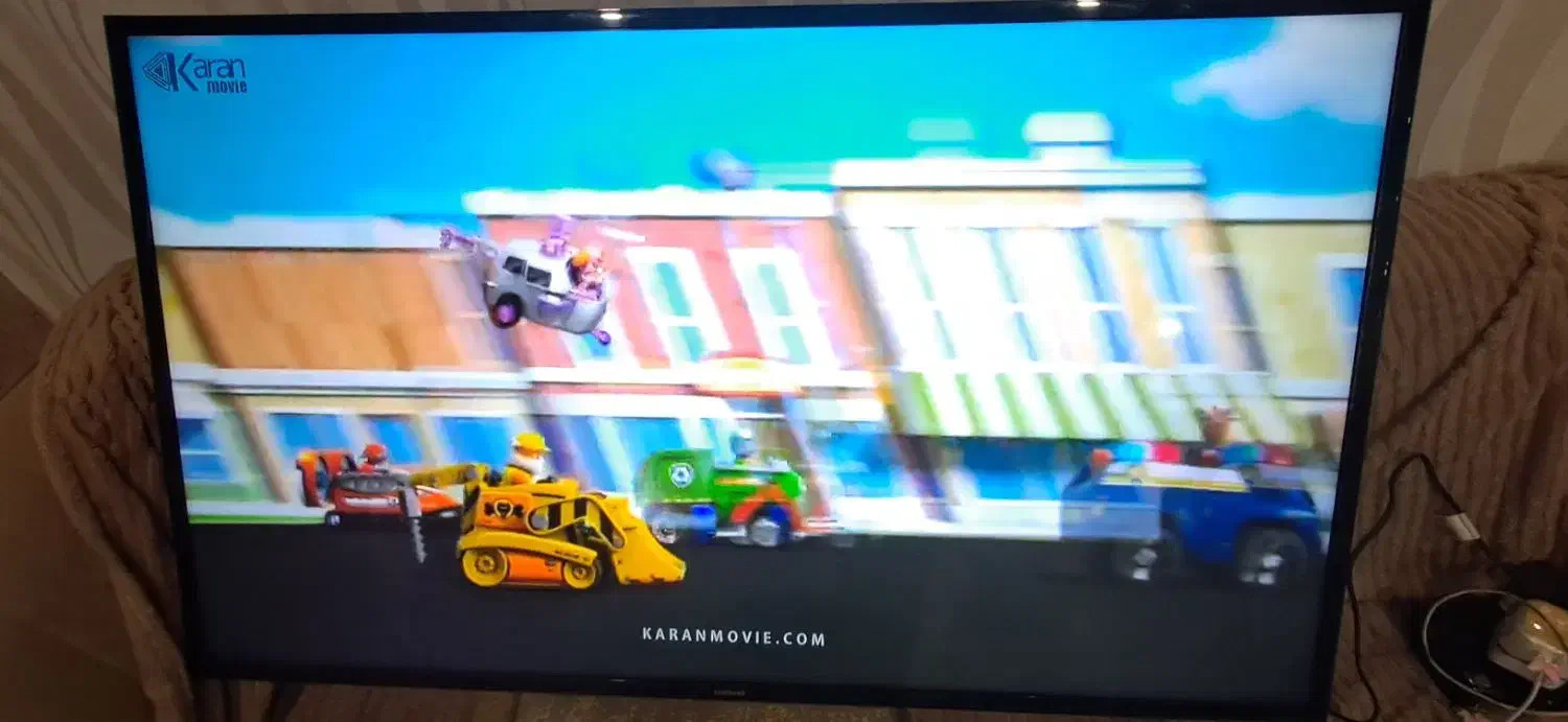 تلویزیون ال ای دی ۴۹ اینچ سامسونگ|تلویزیون و پروژکتور|شیراز, قدوسی غربی|دیوار