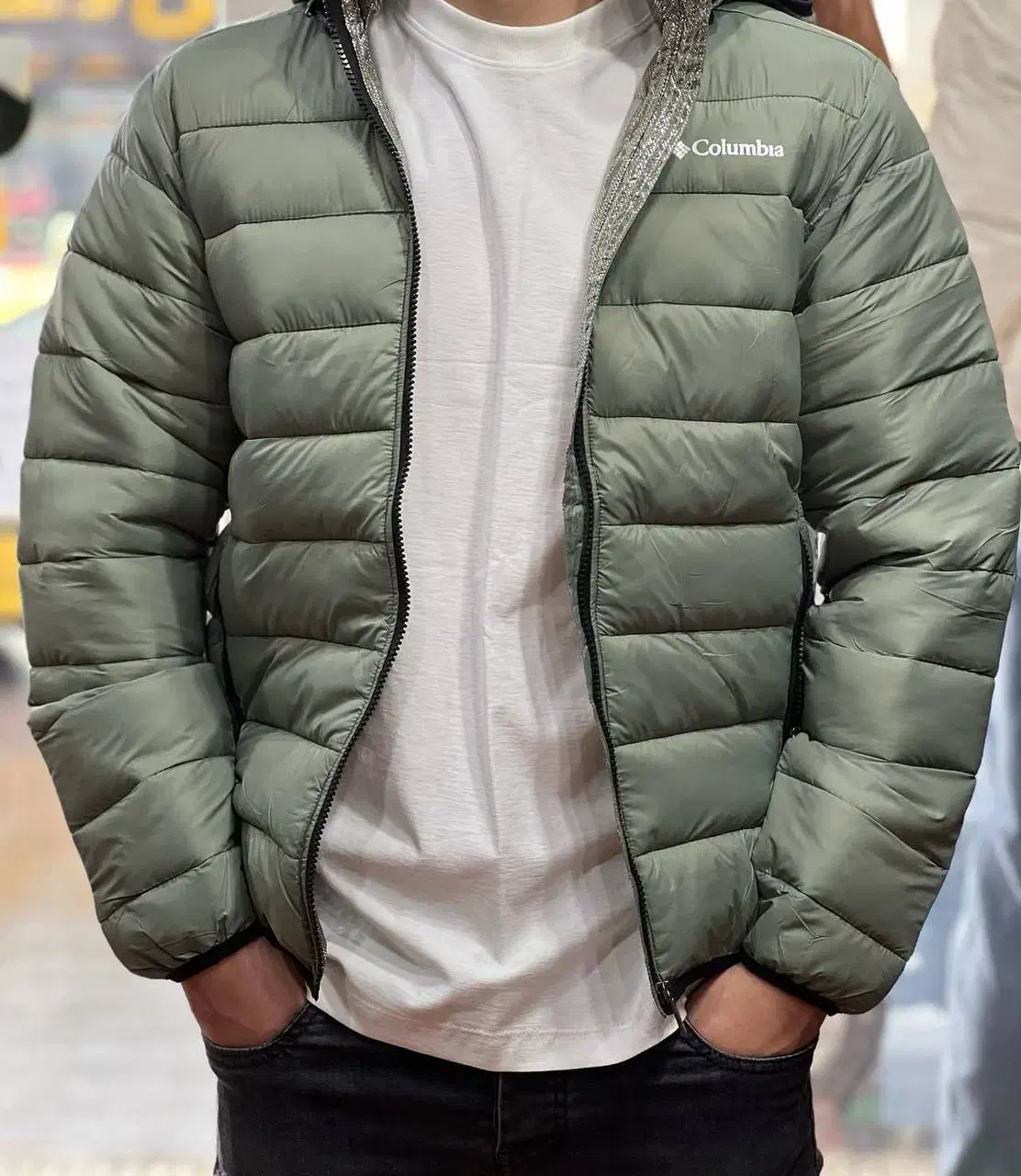 زیبا و نو|لباس|امیرکلا, |دیوار