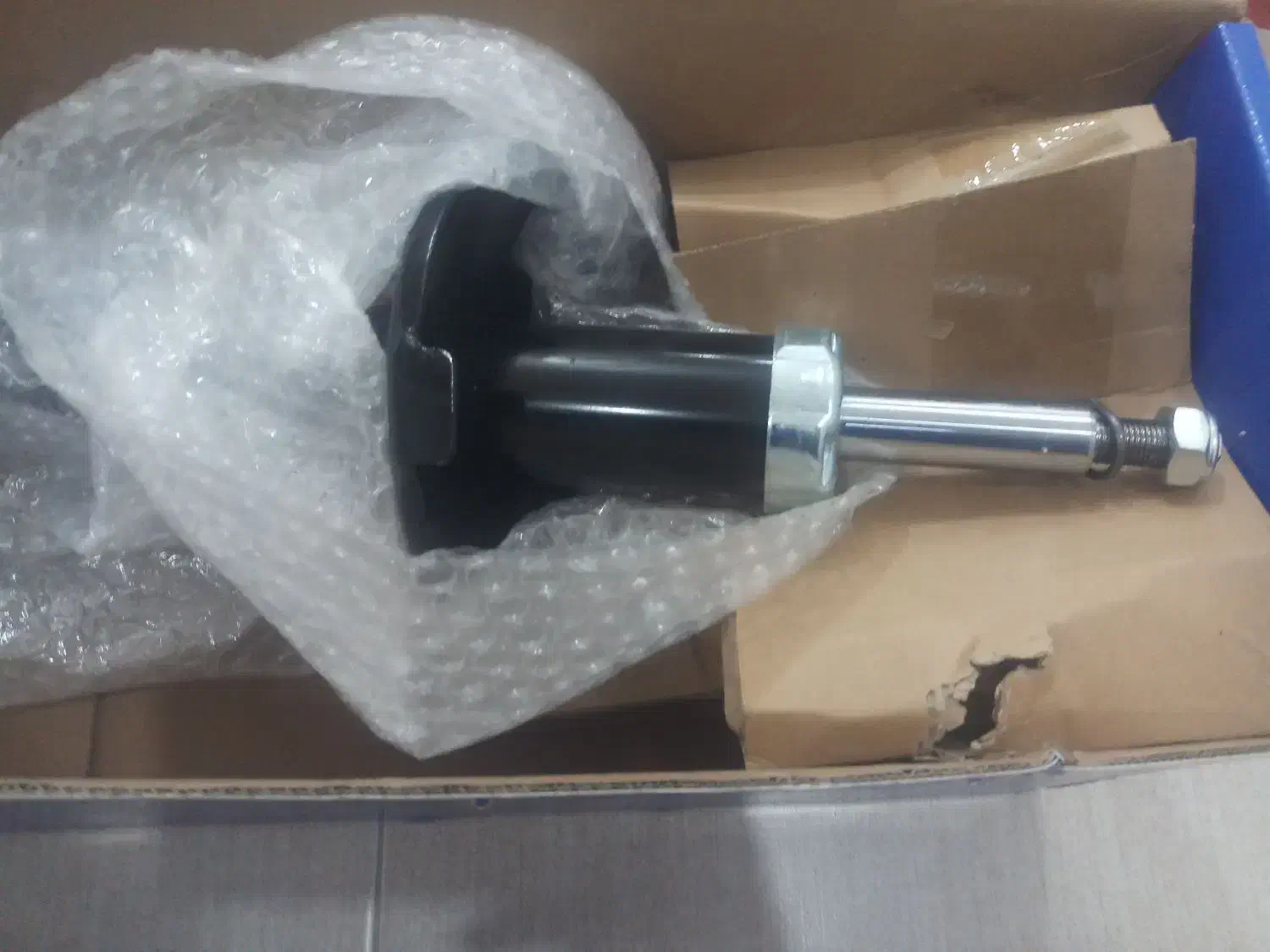 کمک فکر نو نو ایکس 22 کمک فنرحلو|قطعات یدکی و لوازم جانبی|رشت, منظریه|دیوار