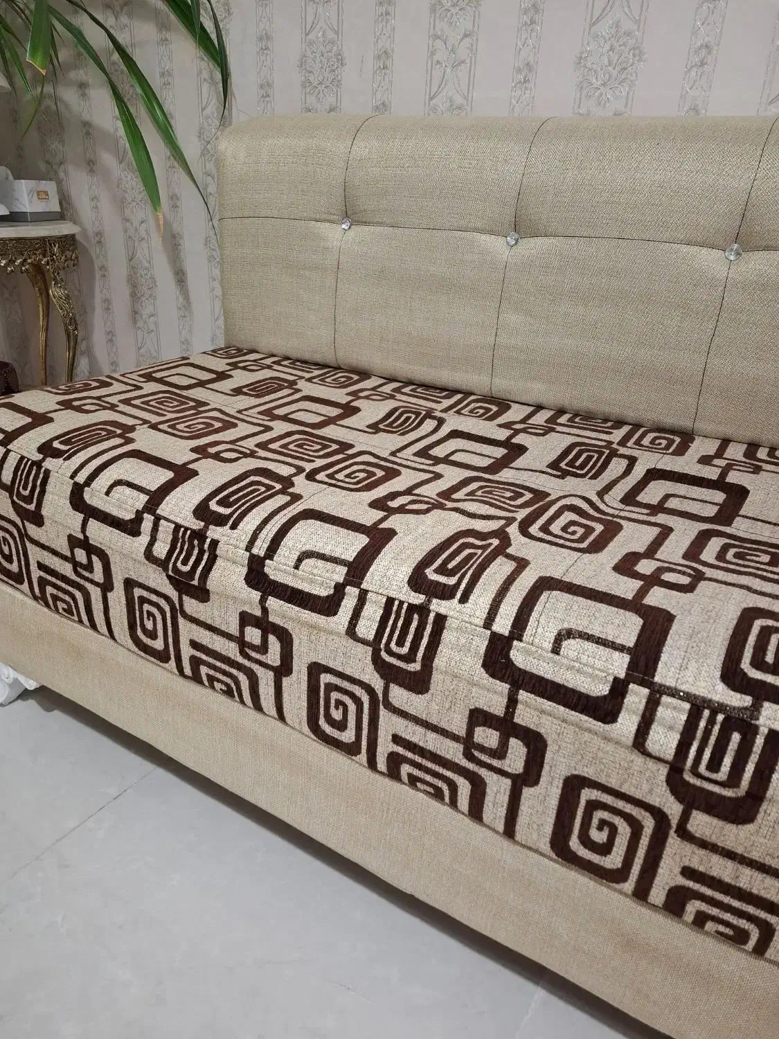 مبل دو عدد در حد نو|مبلمان خانگی و میز عسلی|خمین, |دیوار