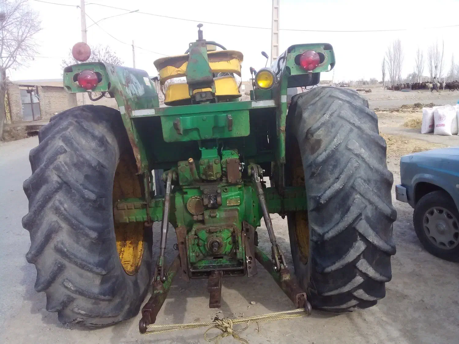 تراکتور جاندیر ۴۲۳۰|خودرو سنگین|برخوار, |دیوار