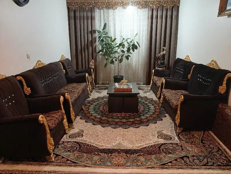 مبلمان|مبلمان خانگی و میز عسلی|نجف‌آباد, باغ ملی|دیوار