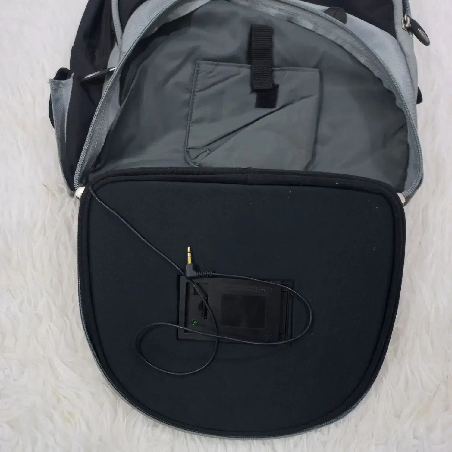 کوله پشتی برند جی‌تش بلندگودار وارداتی|کیف، کفش، کمربند|کرمانشاه, |دیوار