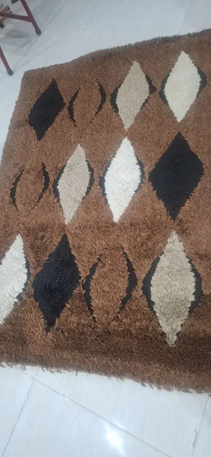 قالیچه اندازه ۱۱۷×۱۶۰کاملا سالم|فرش|قدس, شهر‌قدس|دیوار