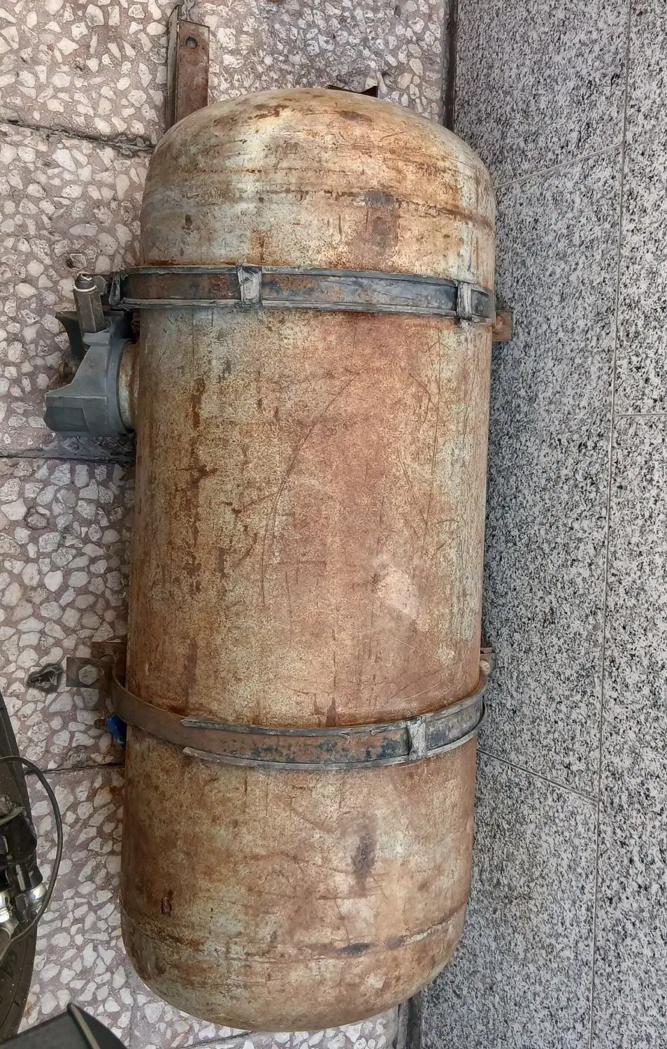 کپسول ال پی جی LPG وپایه کپسول|قطعات یدکی و لوازم جانبی|قم, نیروگاه|دیوار