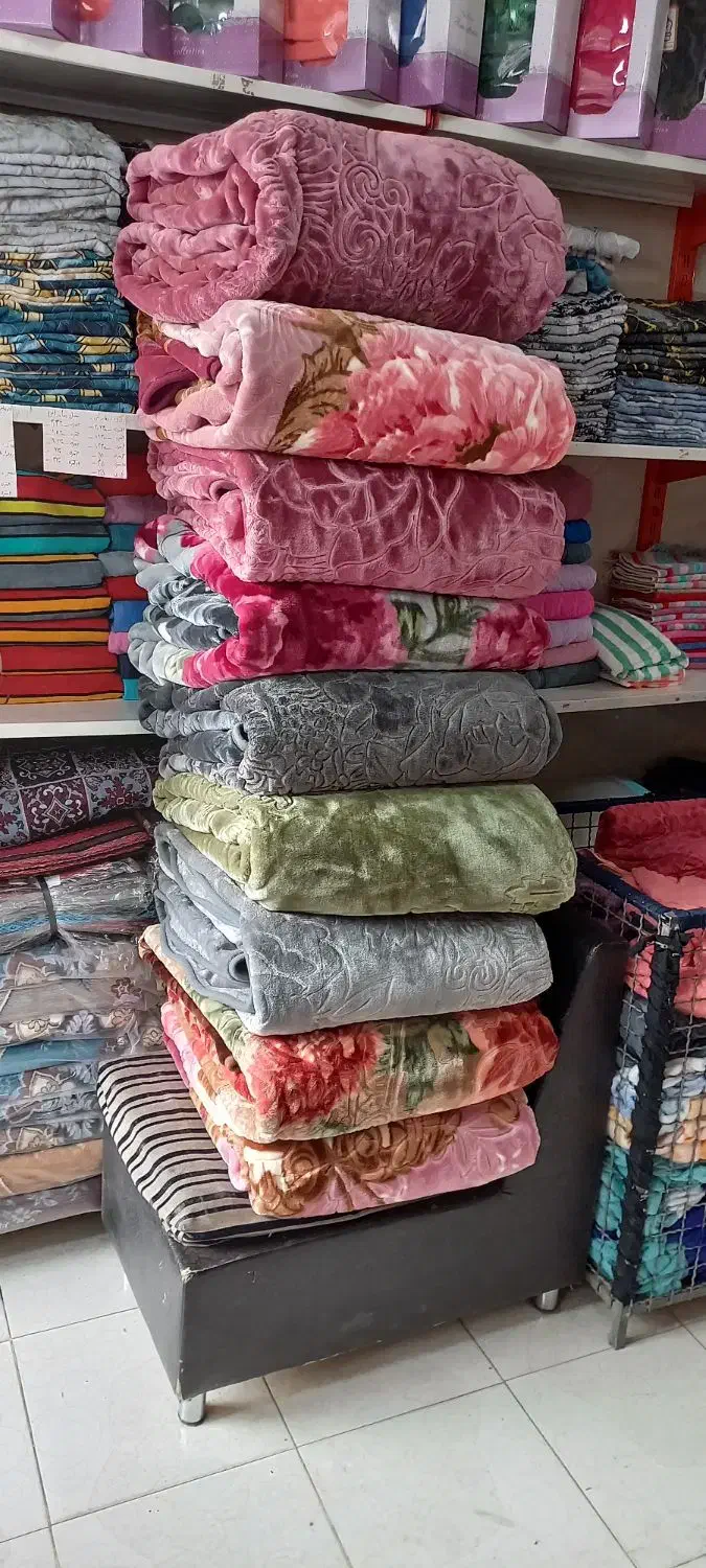 پتو وزن بالای ۵ کیلو گرم|رختخواب، بالش، پتو|ری, دیلمان|دیوار