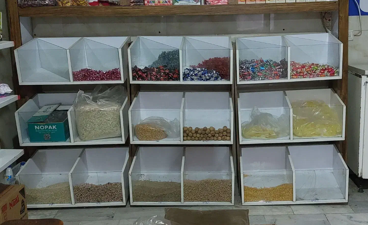 ویترین|فروشگاه و مغازه|رباطکریم, نصیرشهر|دیوار