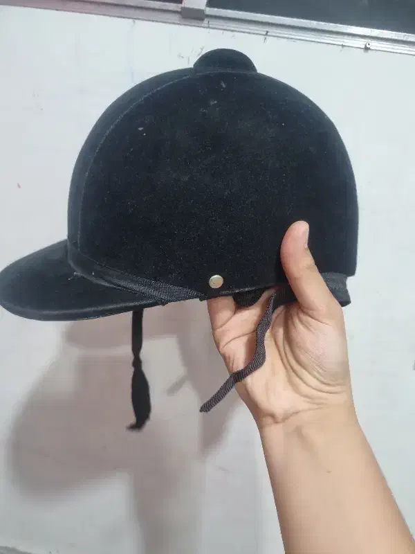 کلاه اسب سواری|اسب و تجهیزات اسب‌سواری|دزفول, |دیوار