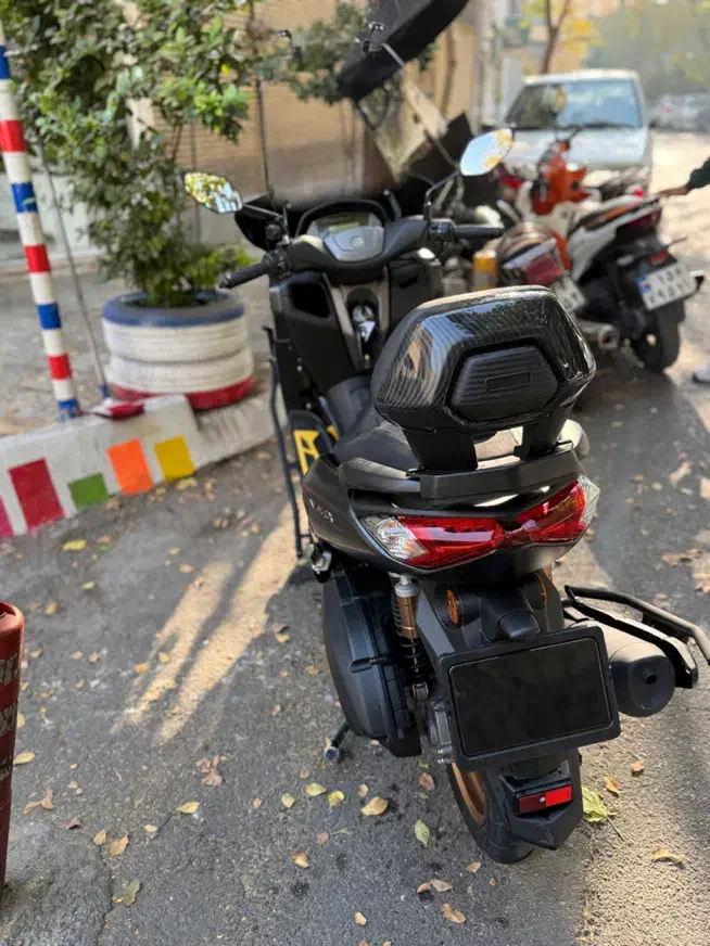 یاماها ان مکس فول اکسسوری|موتورسیکلت|تهران, حشمتیه|دیوار