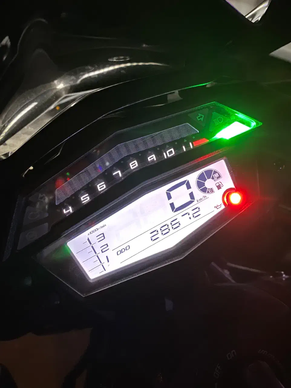 Z1000 Abs|موتورسیکلت|تهران, پردیسان|دیوار