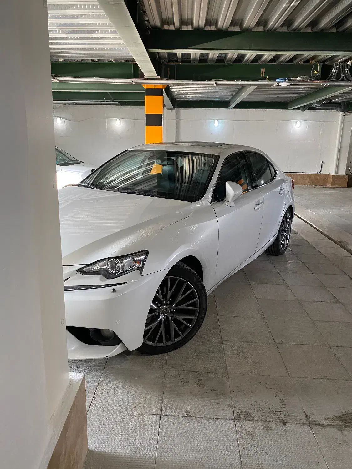 لکسوس is250|خودرو سواری و وانت|تهران, کامرانیه|دیوار