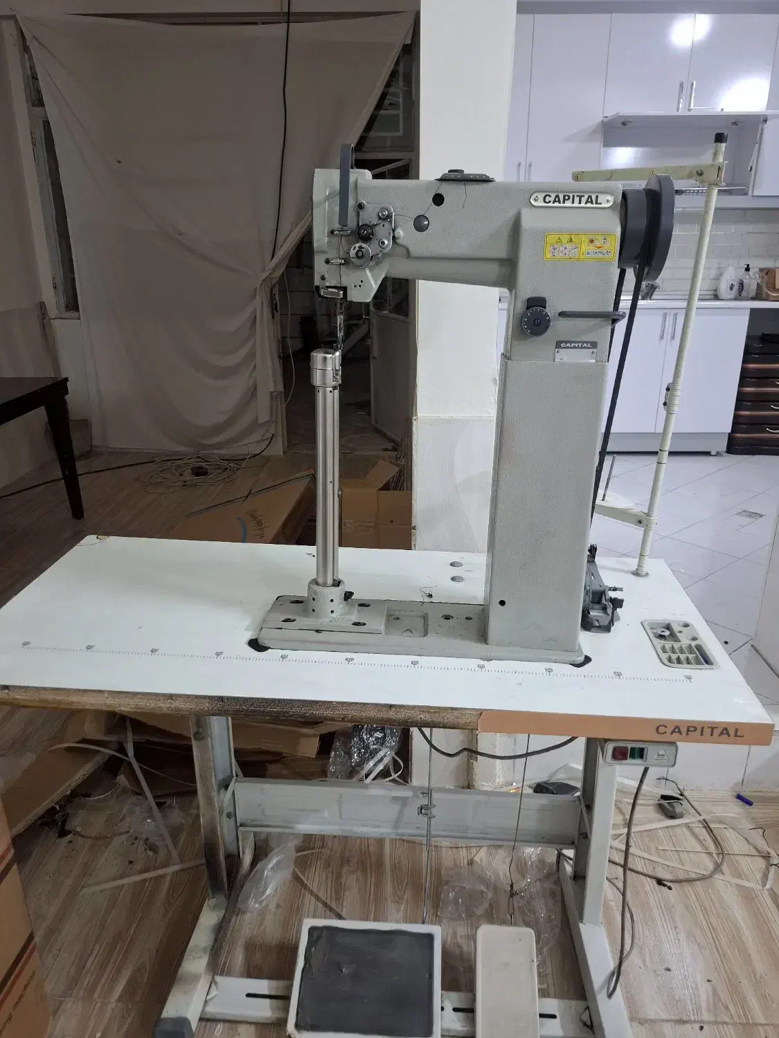 چرخ بطر عمود کفی دوز 8365کپیتال سالم درحال کار|چرخ خیاطی و ریسندگی|مشهد, طبرسی شمالی|دیوار