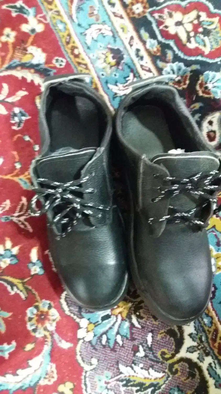 کفش ایمنی تمام چرم زیره پیو|کیف، کفش، کمربند|دلبران, |دیوار